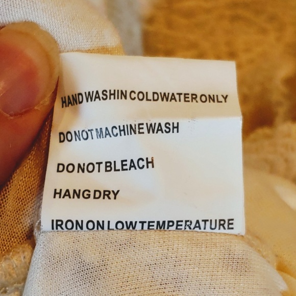 Solitaire | Crochet Overlay Tank | L - Picture 6 of 7